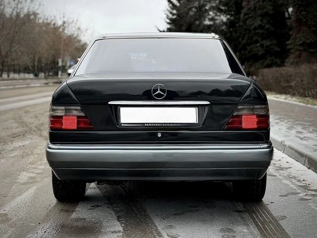 Mercedes-Benz E-класс — фото 4